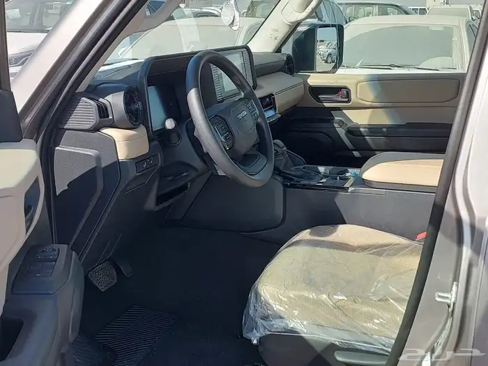 برادو بنزين TXL1بنزين موديل 2025 6