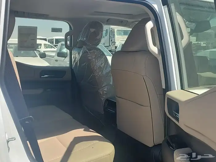 برادو بنزين TXL1 2025 سعودي 5