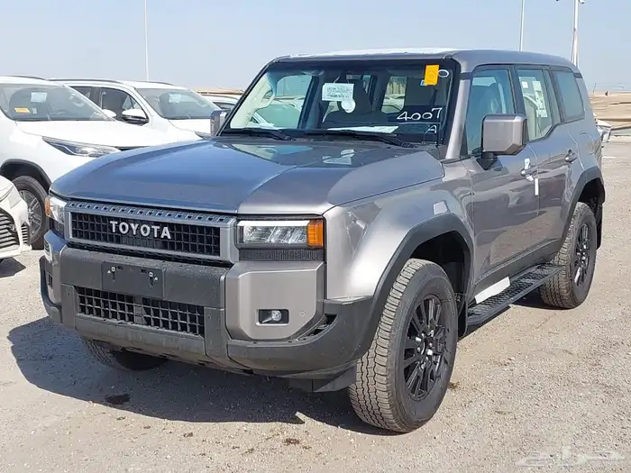 برادو بنزين TXL1بنزين موديل 2025 1