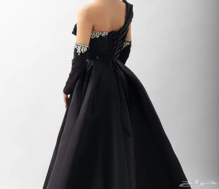 فستان للبيع جديد ما استخدمته ابدا 2