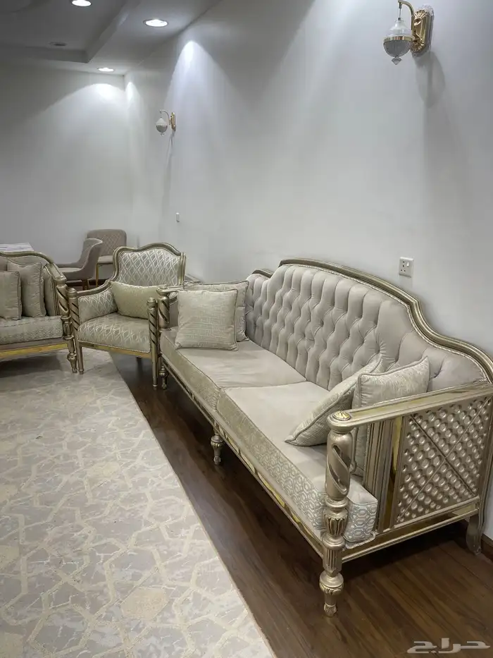 كنب 5 قطع خشب زان نظيف مع طاولة كبيرة 0