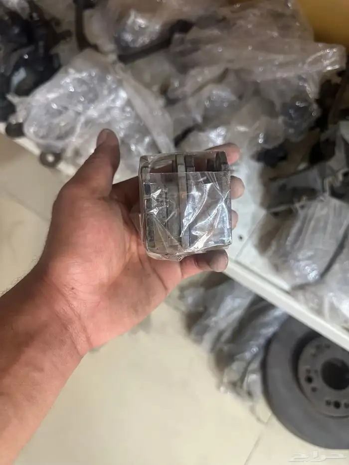 قطع غير لكزس جي اس 300 27