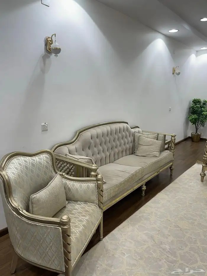 كنب 5 قطع خشب زان نظيف مع طاولة كبيرة 2