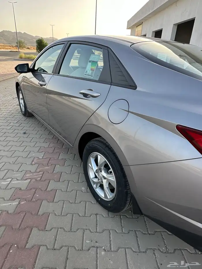 للبيع هونداي النترا 2023بحالة ممتازة جدا 7