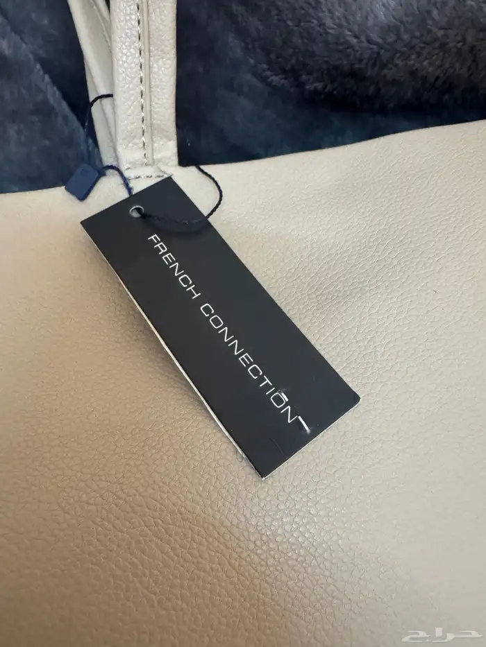 شنطة نسائية 100 ريال ماركة FRENCH CONNECTION اصلية 2
