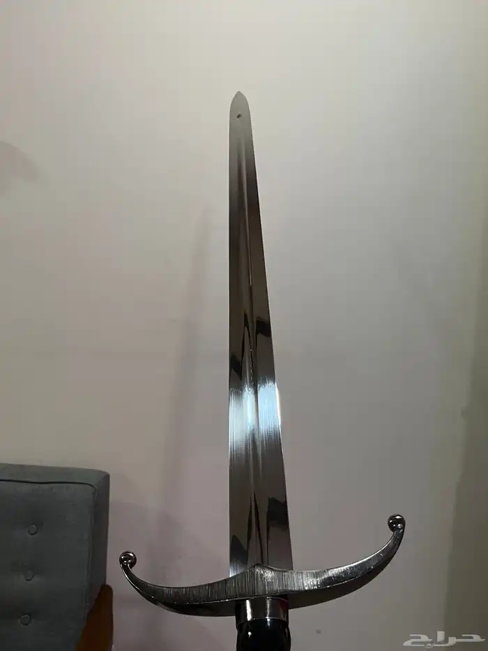 سيف نيد استارك و جون سنو للبيع السيوف من حديد غير حاده 4