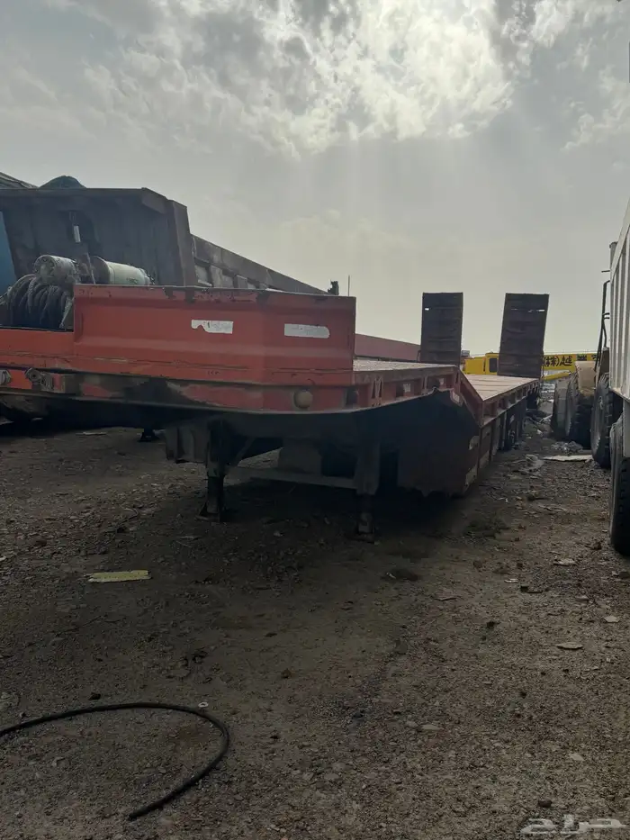لوبد ثلاث محاور مع ونش سحب 9