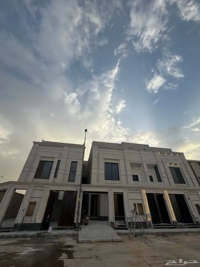 للبيع تاون هاوس حي الفيحاء وحي السلام 1