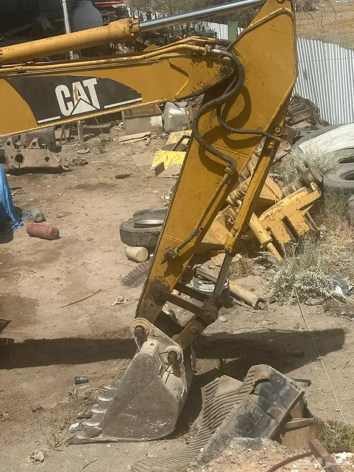 بكلين هيتاشي 320 ايجار يومي وشهري 0