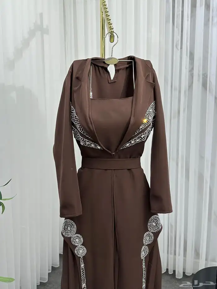 للبيع فستان او جلابية انيقه جدا وروعه مع تطريز راقي 2