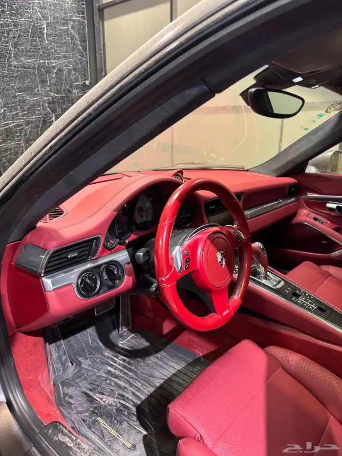 للبيع قطع بدي بورش كريرا 991 7