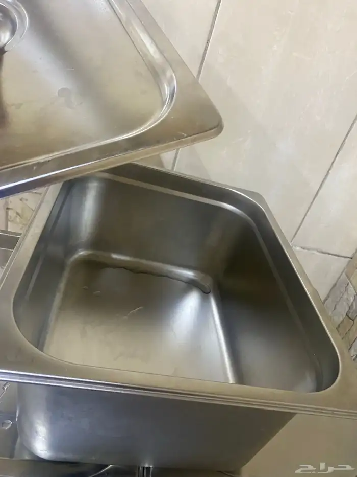 صواني استانلس استيل مع الغطاء 0