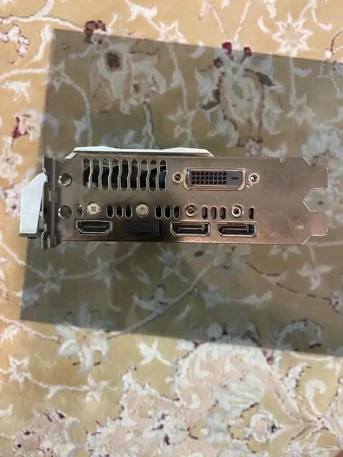 كرت gtx 1070 asus ابيض 2