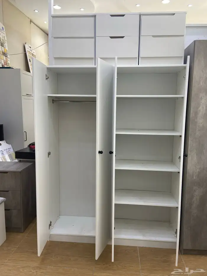 دولاب 4 درف جديده باكياسها 1