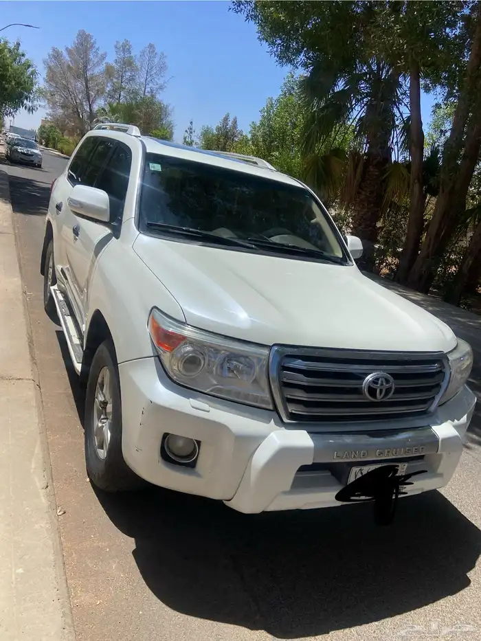 جيب صالون 2013 فل ماشي 481الف 6سلندر يحمل لوحه مميزه 0