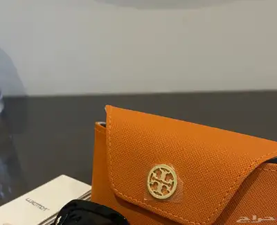 نظارة شمسيه Tory Burch 5