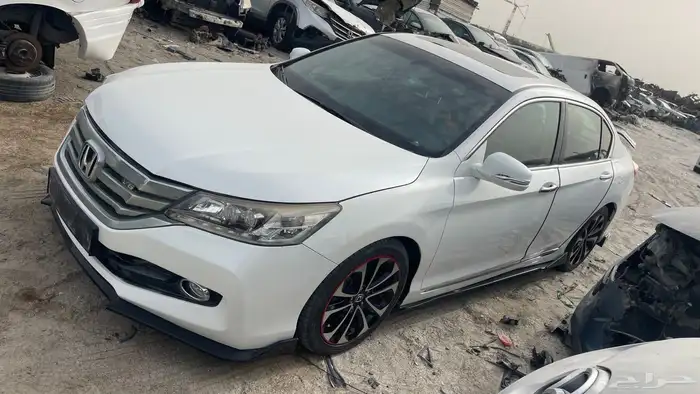 قطع غيار أكورد 2015 6 سلندر السياره في البحرين 16