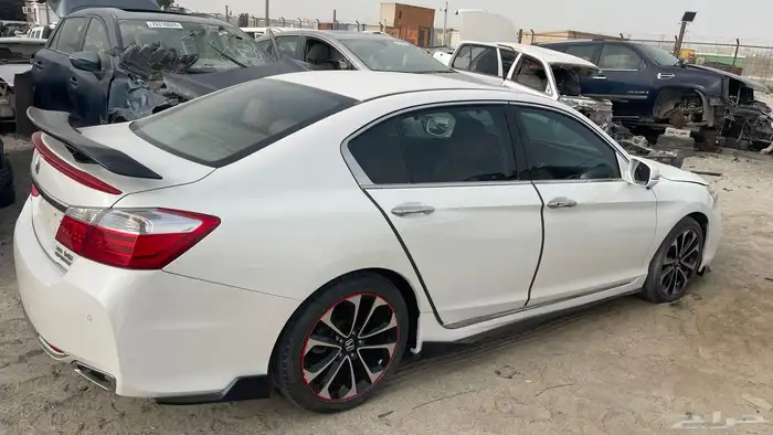 قطع غيار أكورد 2015 6 سلندر السياره في البحرين 8