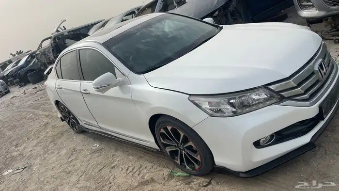 قطع غيار أكورد 2015 6 سلندر السياره في البحرين 1