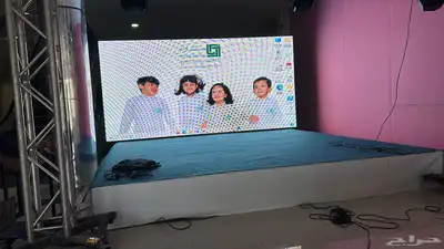 تنظيم حفلات حفل تخرج مؤتمرات شاشات لد بجميع المقاسات اضاءه 0