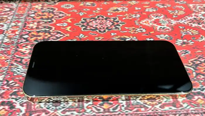 ايفون 12 Pro max 128GB شبه جديد 5