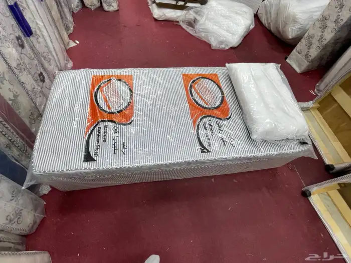 بكسات مراتب سرير مخدات لحاف شرشف منشفه 11