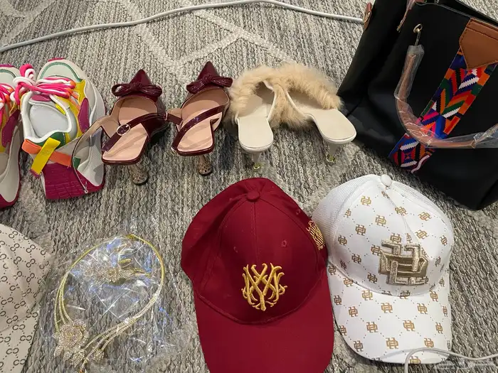 اكسسوارات ونظارات 19