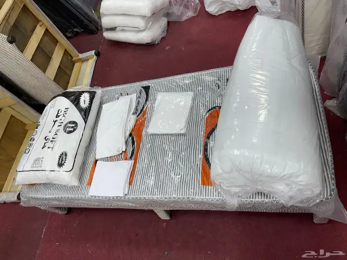 بكسات مراتب سرير مخدات لحاف شرشف منشفه 13