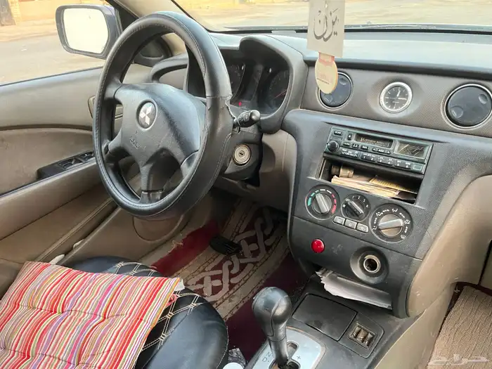 سيارة اوتلاندر ميتسوبيشي للبيع 8