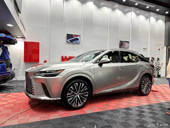 لكزس 2024 RX 350H (تيتانيوم داخلي جملي) شبهه جديد 0
