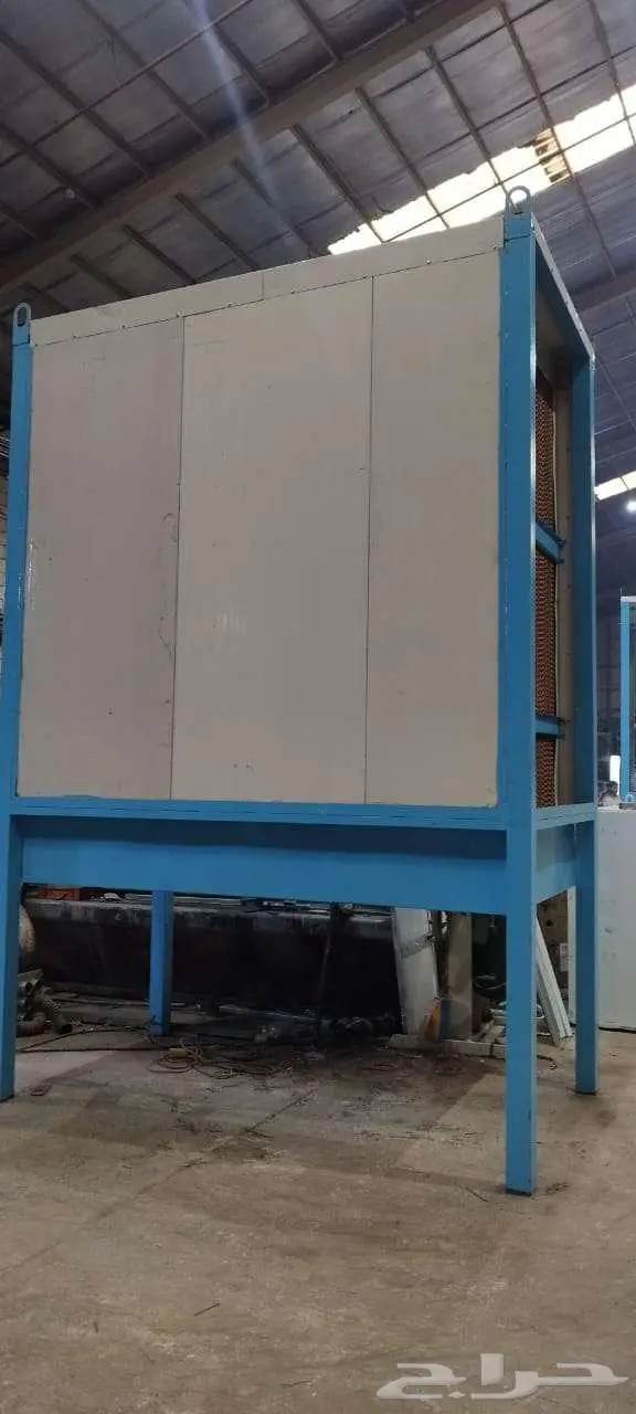 مكيف صحراوي للمصانع والمستودعات حجم عملاق 11