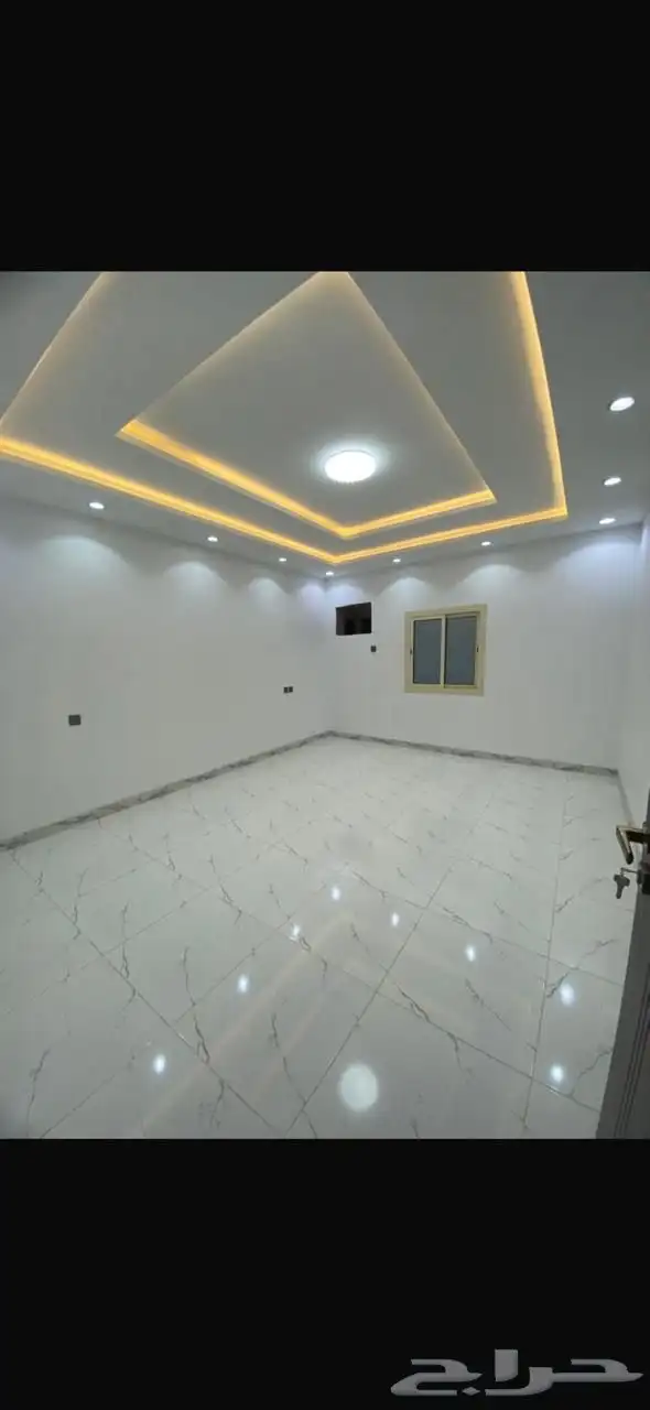 شقه 5 غرف جديده للإيجار 9