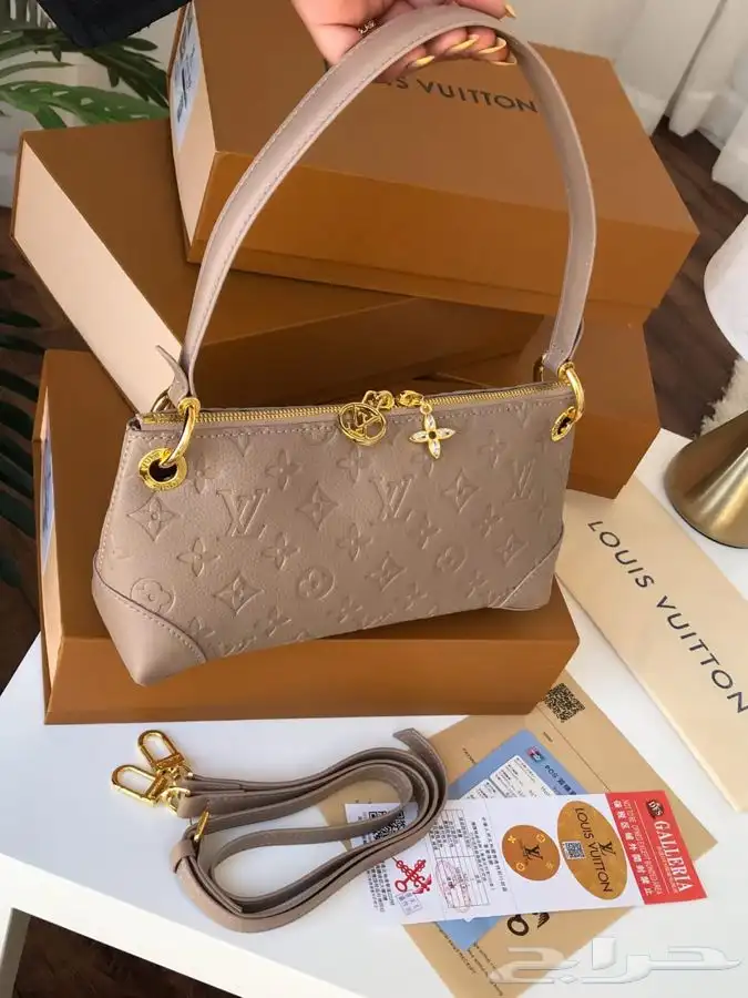 ماركات عالميه درجه اولى رجاليه ونسائيه يوجد خدمة تابي 31