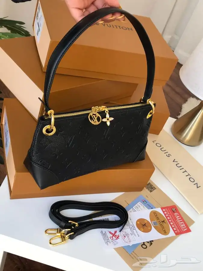 ماركات عالميه درجه اولى رجاليه ونسائيه يوجد خدمة تابي 28