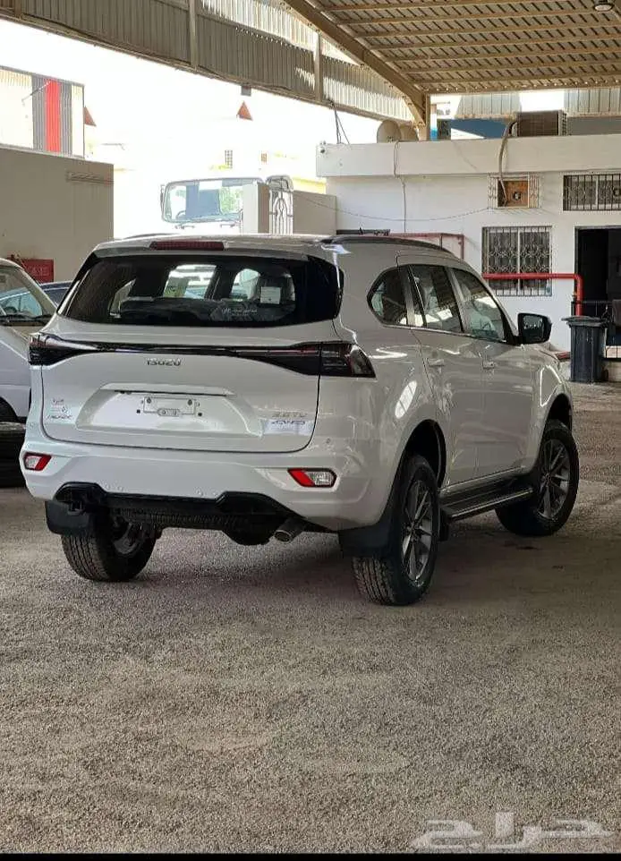 تتوفر فئات الايسوزو جميع الفئات للنقد والبنوك بأقل ربح 8