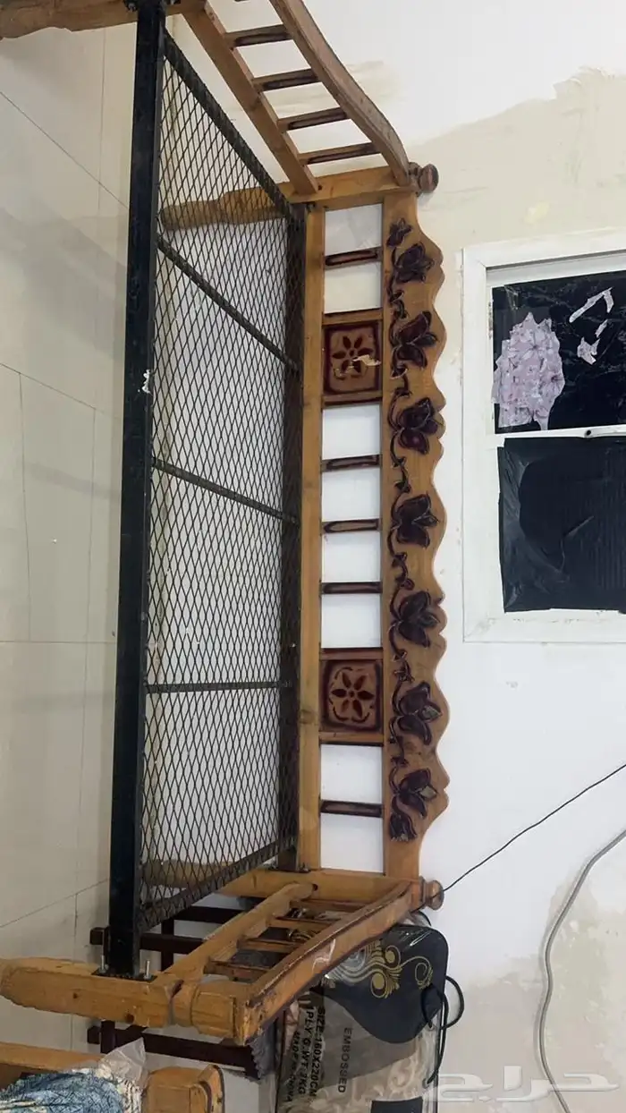 4 كراسي للبيع 3