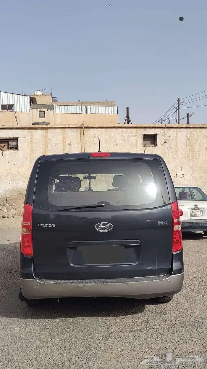 باص هونداي H1 3
