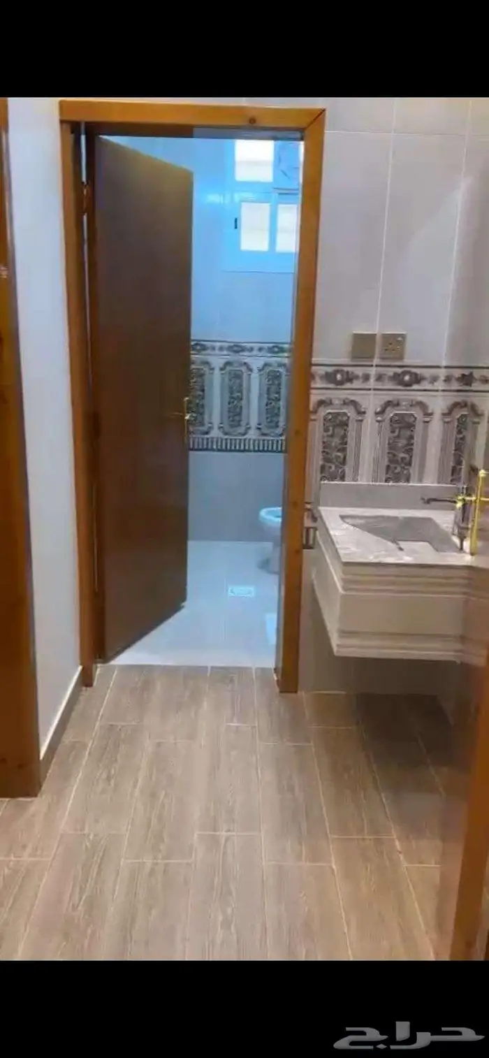 شقة للايجار بمخطط الشروق بأبها طريق بني مالك 2