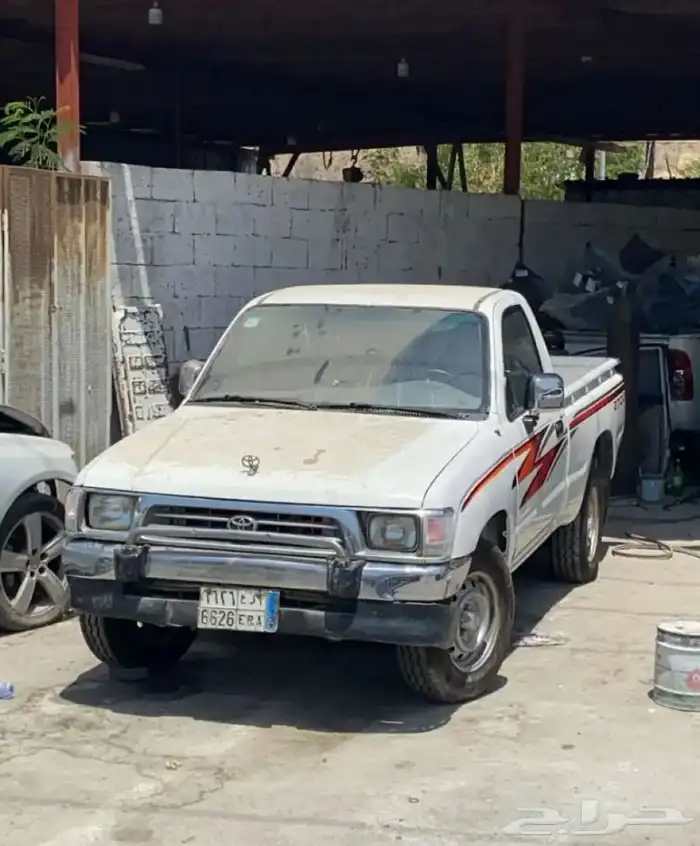 هايلوكس 2000 3