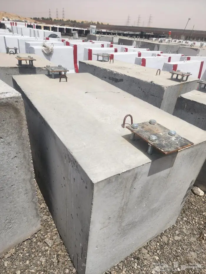 قواعد انارة وداعاية واعلان جميع المقاييس 4