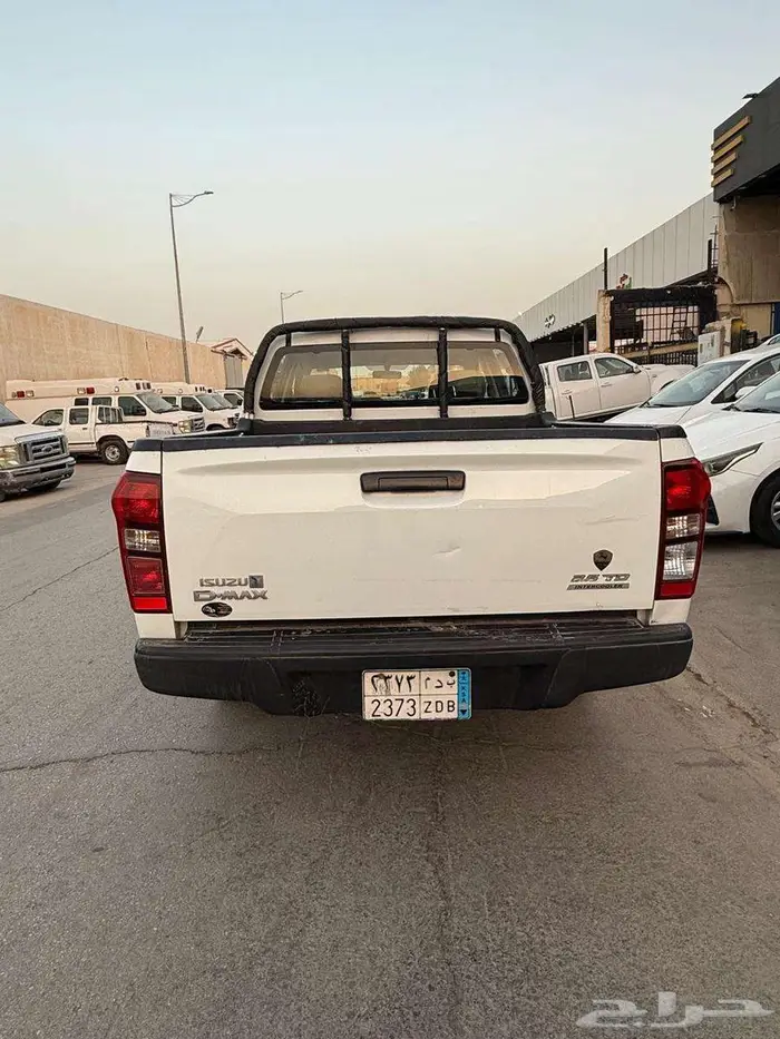 ايسوزو ديماكس غمارتين دبل 2019 4