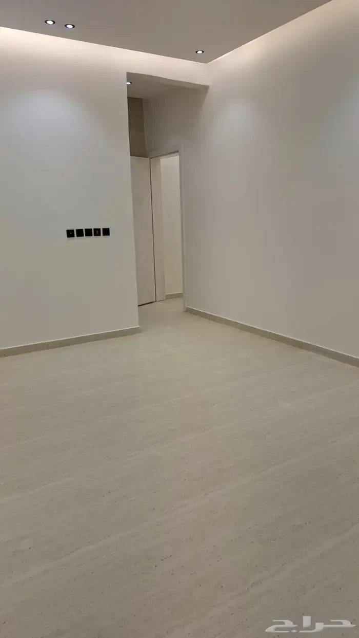 للبيع دور ارضي جديد حي بدر مساحه 412 700 الف ريال 1