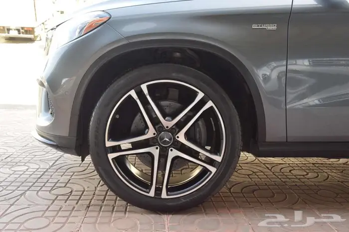 مرسيدس GLE43 موديل 2018 فل الفل بطاقة جمركية 55
