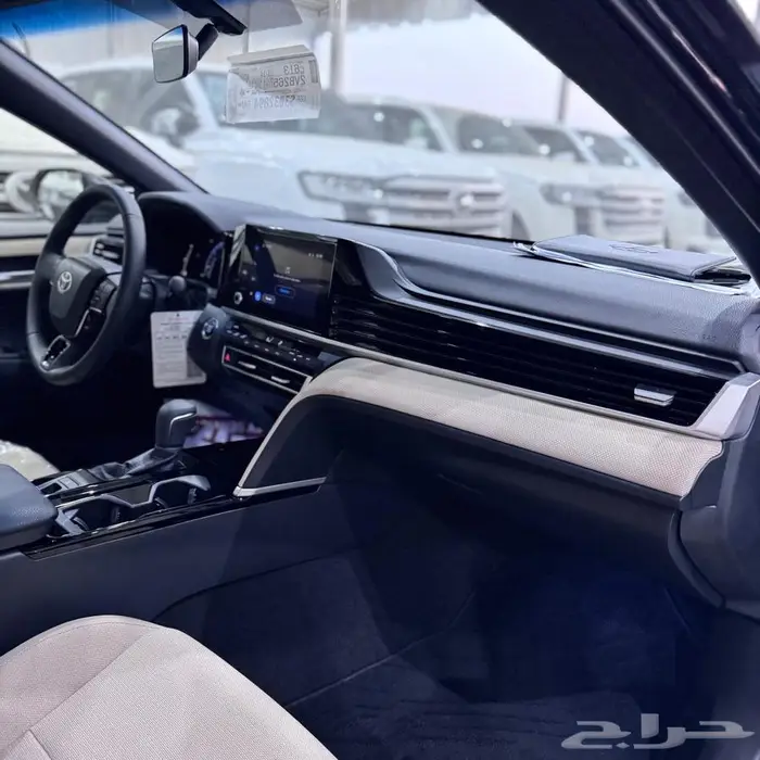 كامري le بنزين وارد الساير 2025 12