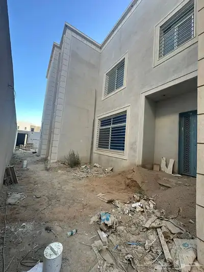 فيلا للبيع مخطط درة الخميس مساحة البناء 635 11