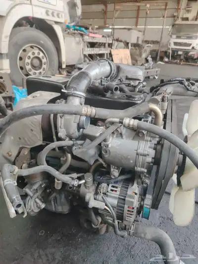 مكينه ايسوزو Isuzu 1
