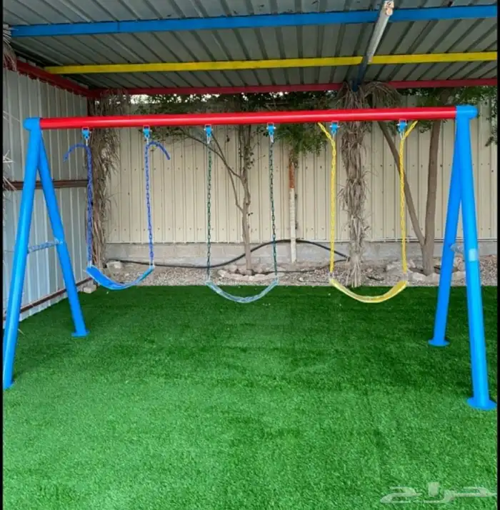 مرجيحه جديده مع 3 كرسي تناسب للطفال والا كبار خصم خاص 3