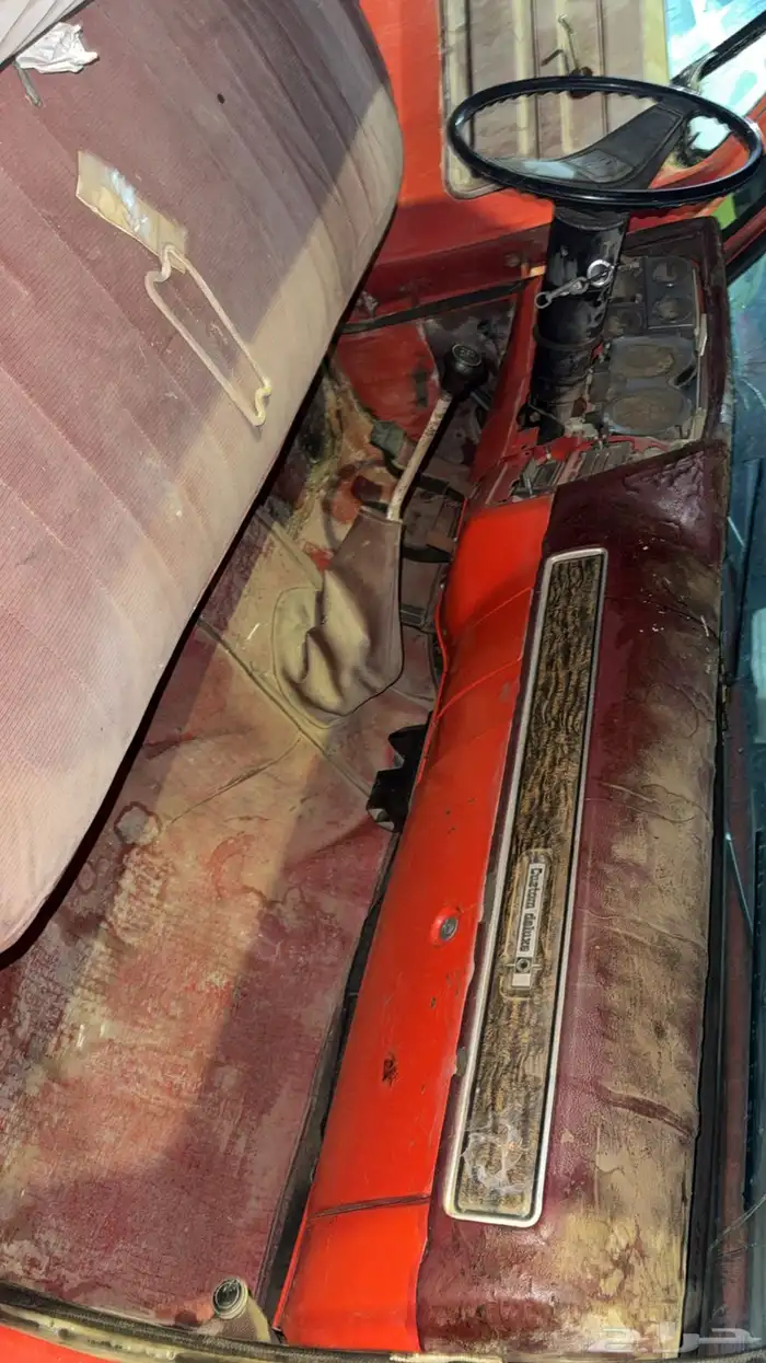 للبيع غمارة جمس مديل 75-76 نظيفة. تم البيع 11