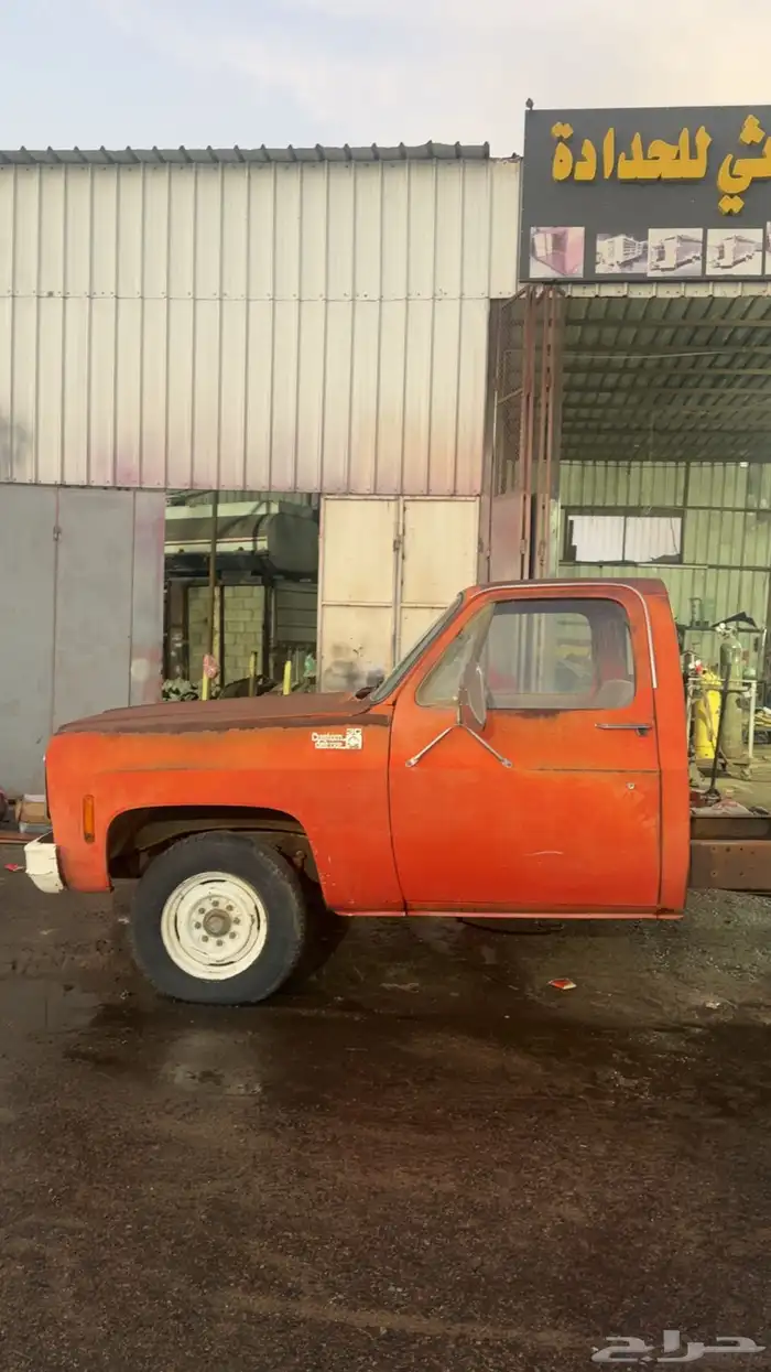 للبيع غمارة جمس مديل 75-76 نظيفة. تم البيع 5