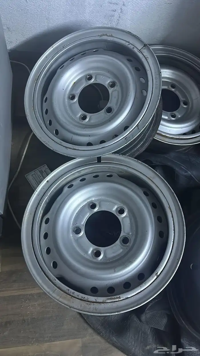 جنوط جيب ربع مع الاستيك والشنابر نظيفه 1